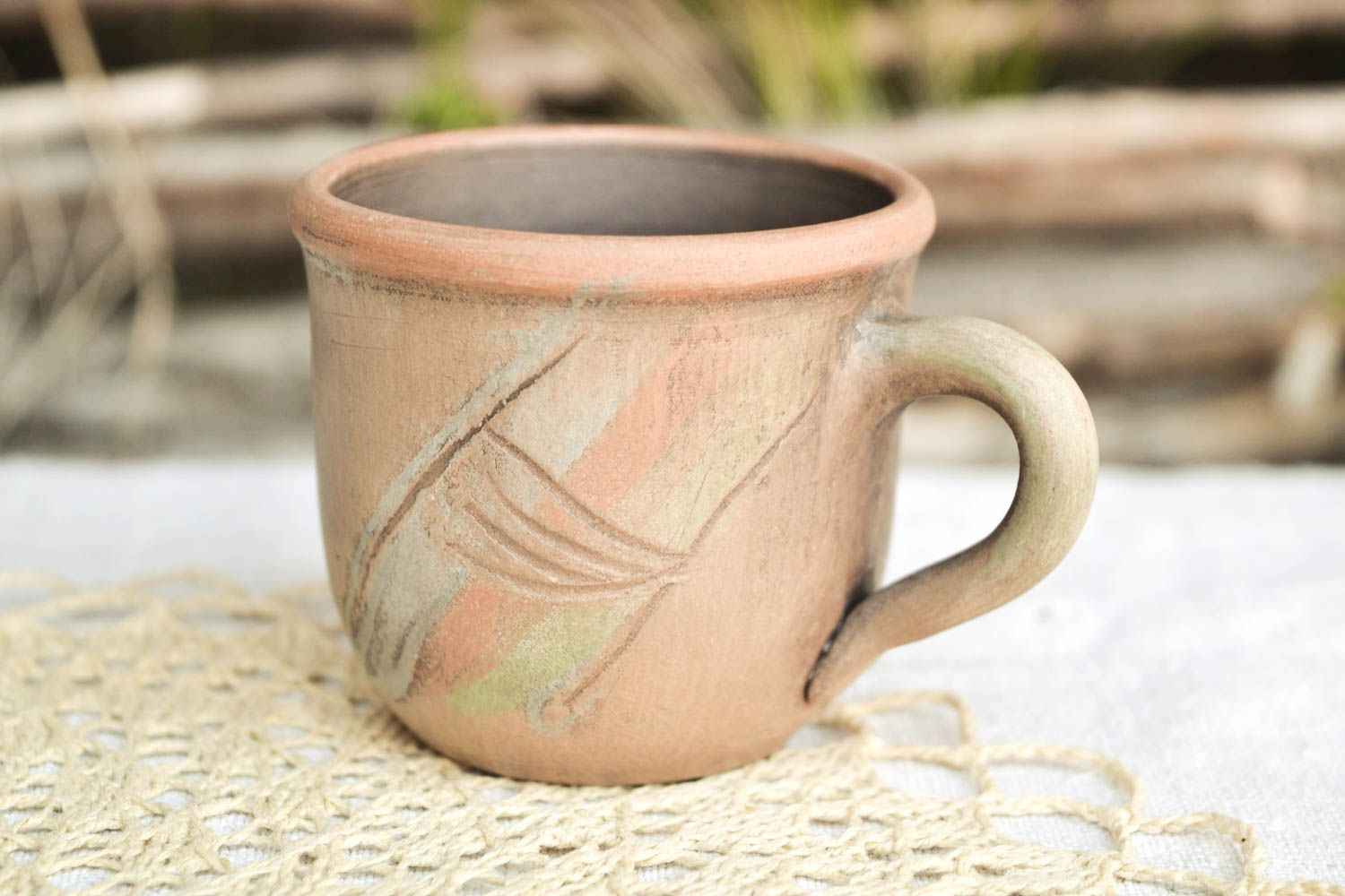 3,3 oz ceramic cup with handle and Italian style pattern photo 1