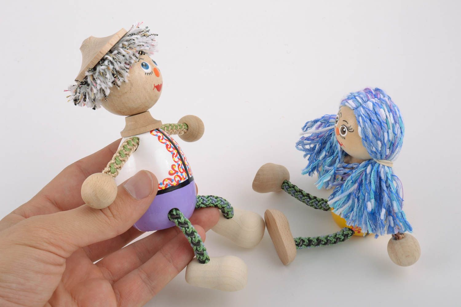 Schönes Puppen Holz Spielzeuge Set für Kinder künstlerisch handgeschaffen toll  foto 2
