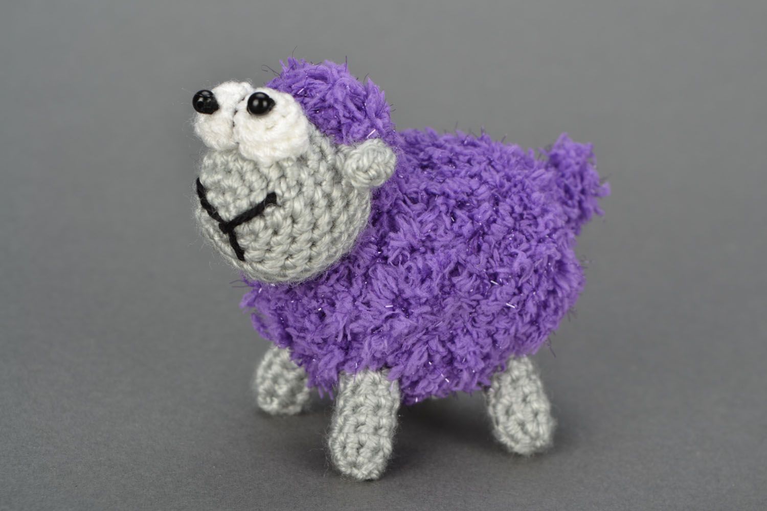 Crochet toy in the shape of a lamb photo 1
