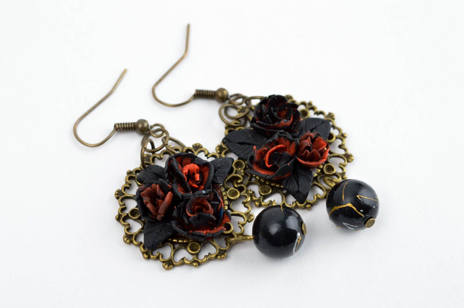 Schwarz rote Blumen Ohrringe handmade Polymer Schmuck Accessoire für Frauen foto 3