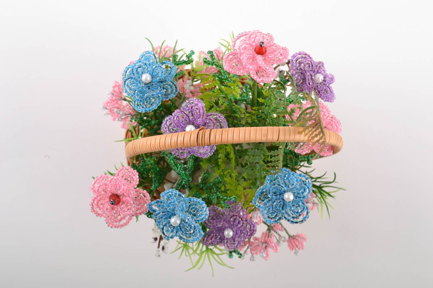 Handmade small decorative basket with pink blue and violet beaded flowers photo 4