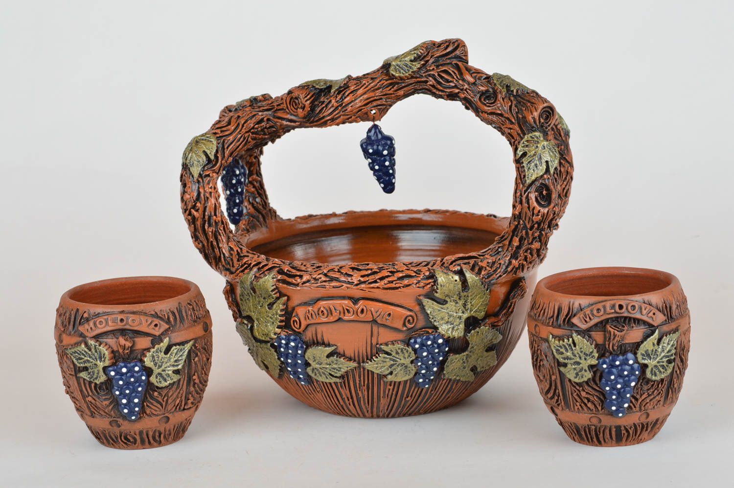 Juego de vajilla cerámica artesanal frutera de 2 l y dos vasos de arcilla foto 5