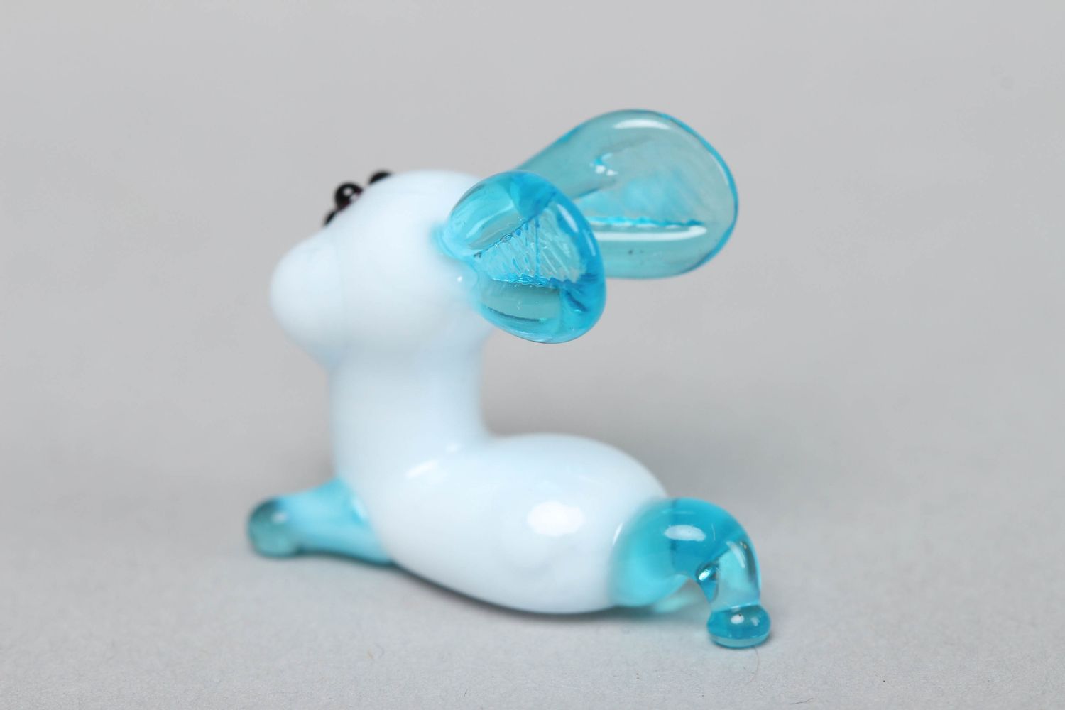 Miniature lampwork glass statuette of hare photo 2