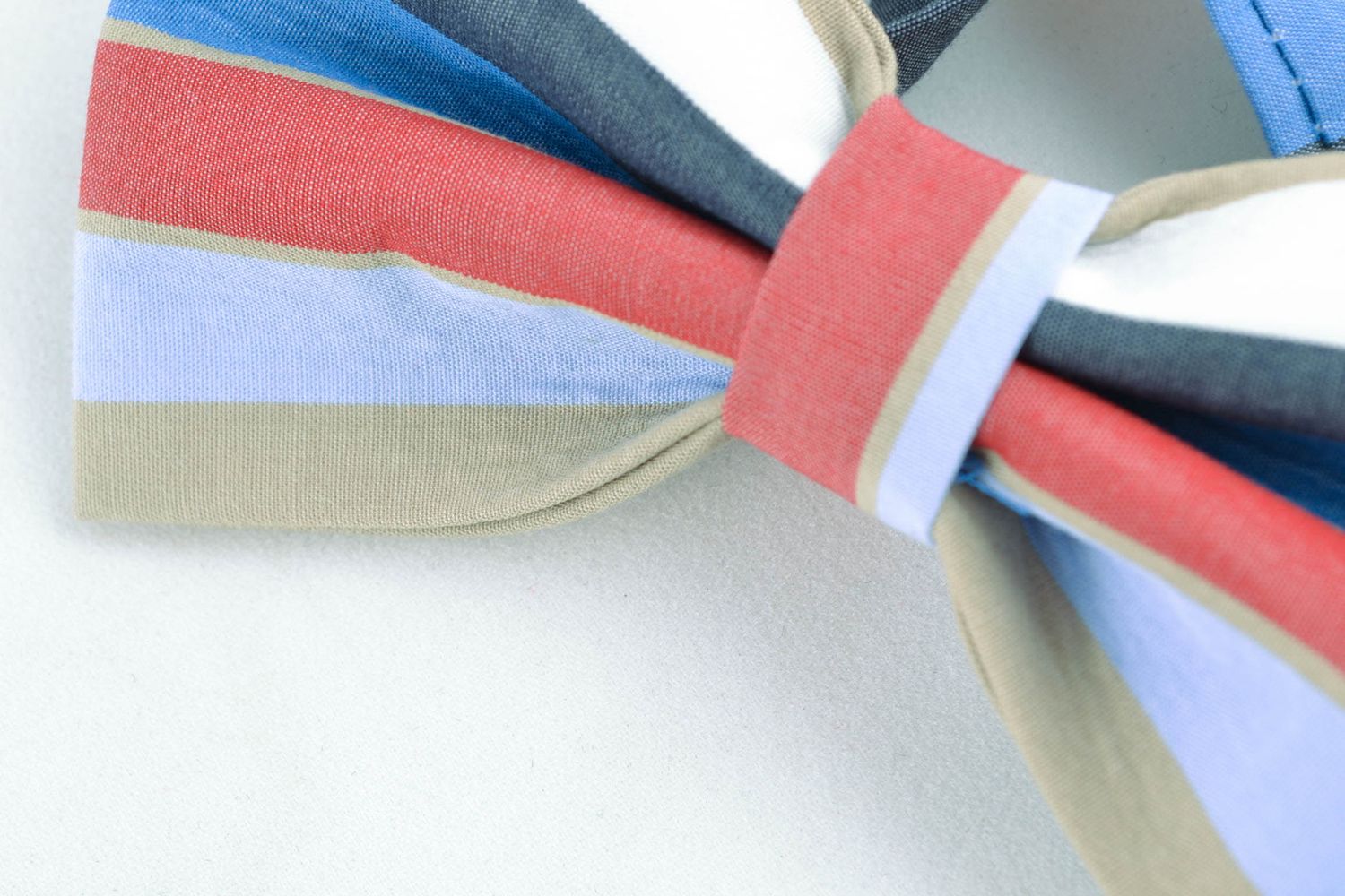 Striped cotton bow tie photo 3