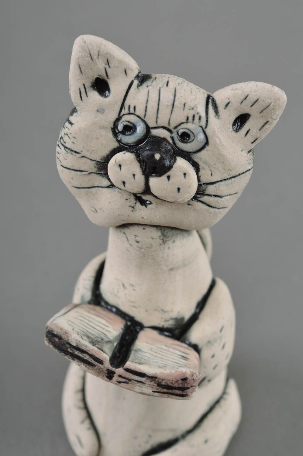 Porcelain handmade statuette painted with glaze and acrylics Cat with book photo 2
