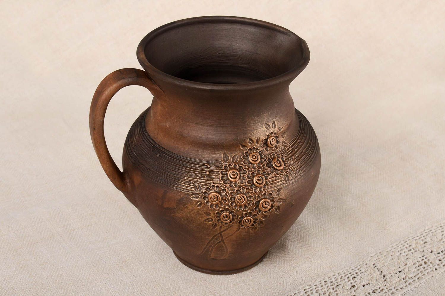 Brown lead-free clay 45 oz water jug with flower ornament 7, 1,85 lb photo 1