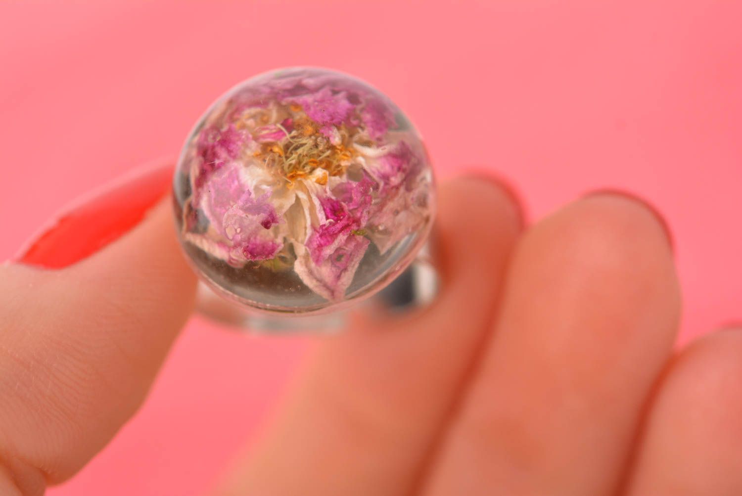 Bague fleur rose Bijou fait main recouvert de résine époxyde Cadeau femme photo 5