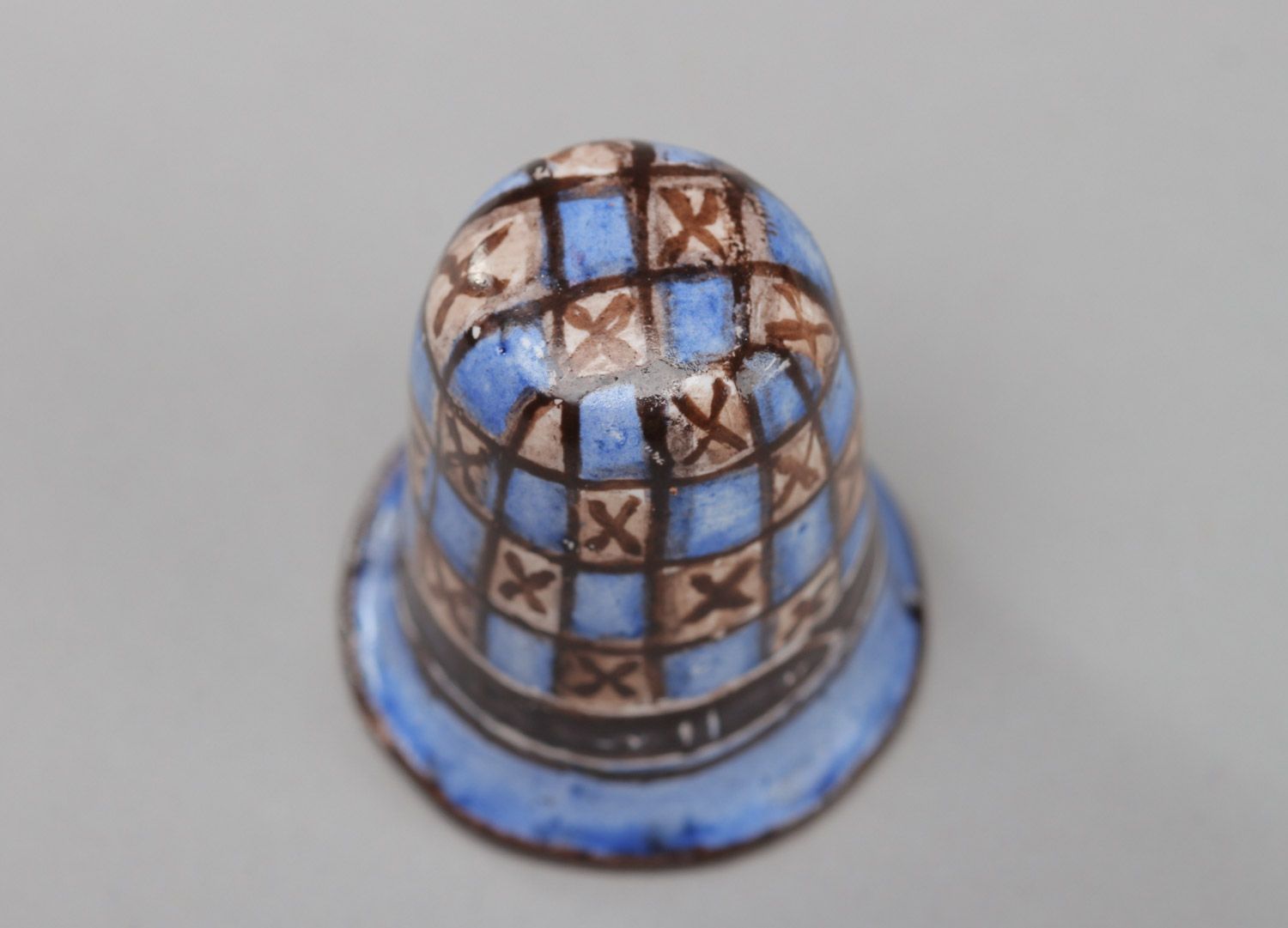 Крошечный наперсток для декора из глины расписной сувенирный ручной работы фото 4