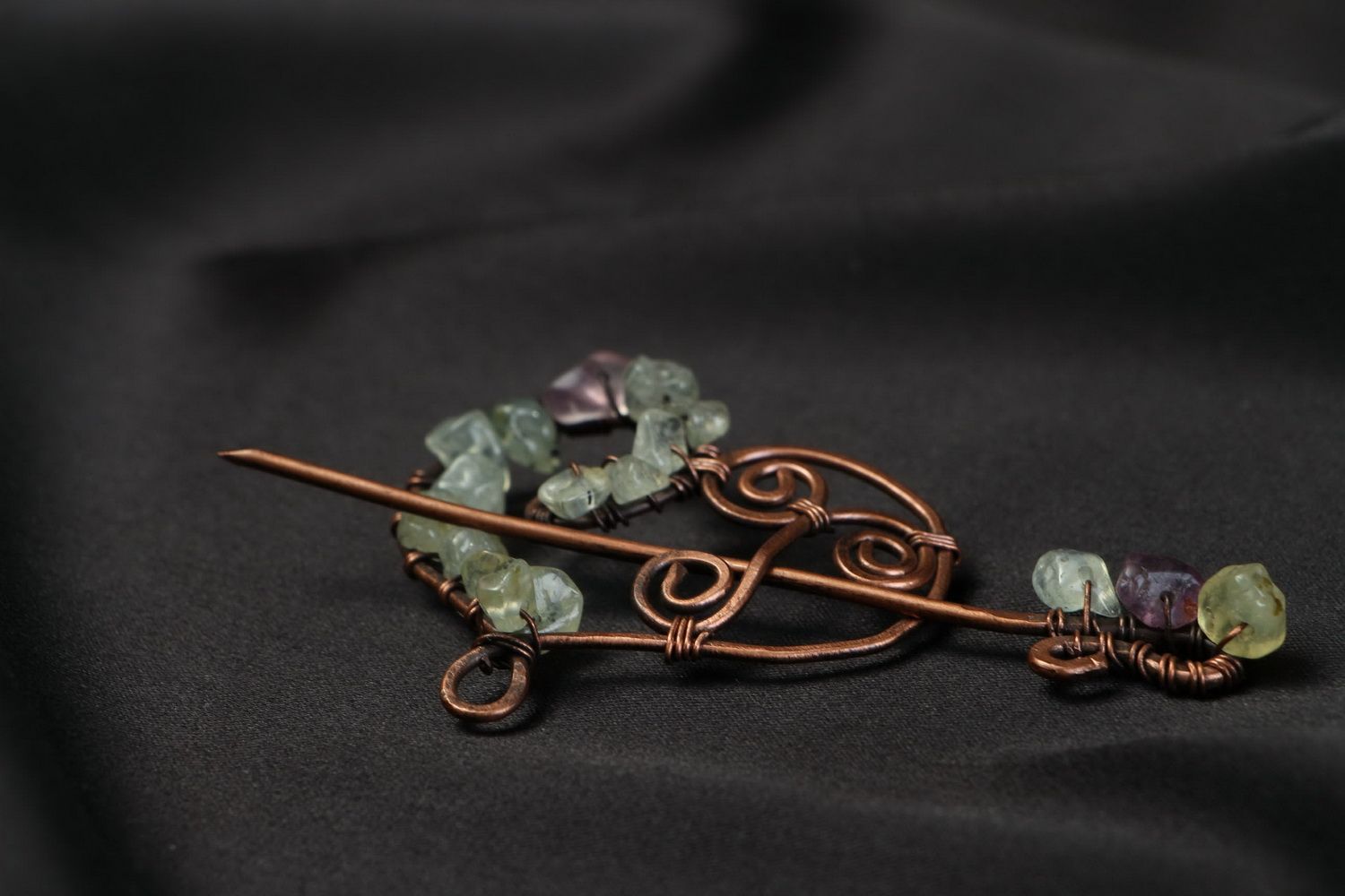 Copper Brooch with Amethyst Heart photo 2