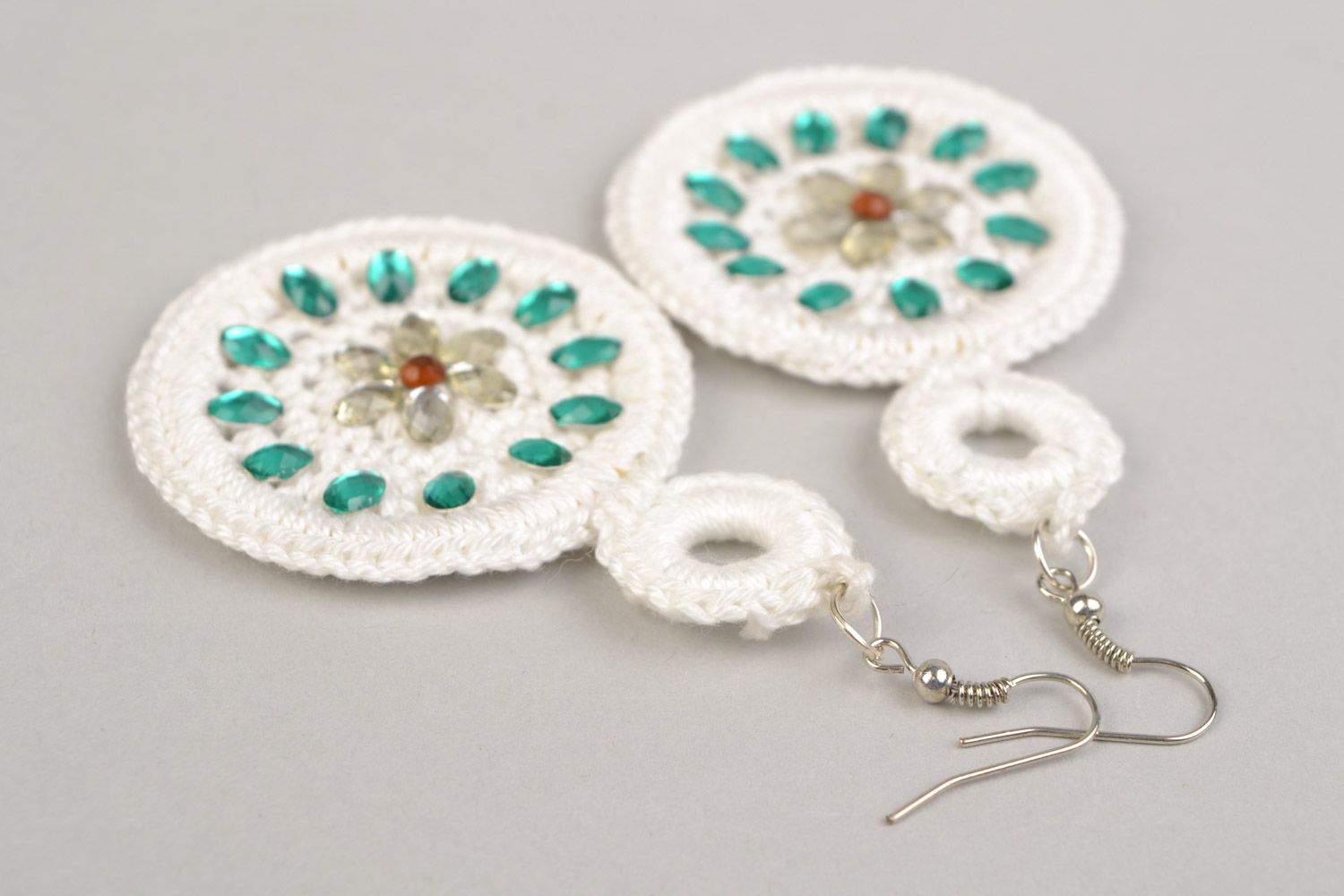 Handmade designer earrings woven of white cotton threads with rhinestones photo 3
