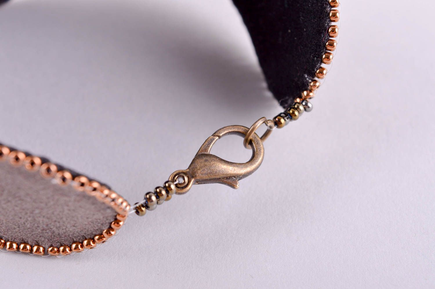 Bracelet fantaisie Bijou fait main large perles rocaille Accessoire femme photo 4