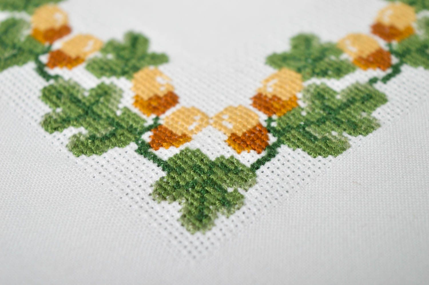 Handmade stylish linen napkin beautiful embroidered napkin home textile photo 3