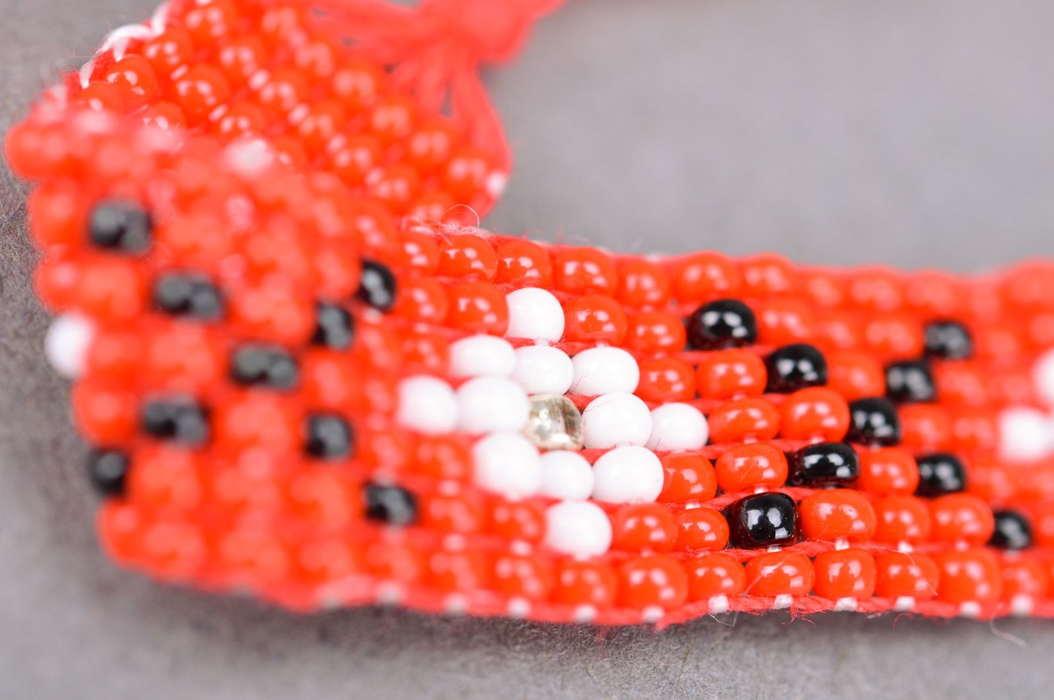 Beautiful red handmade wide woven Czech bead bracelet with ties photo 4
