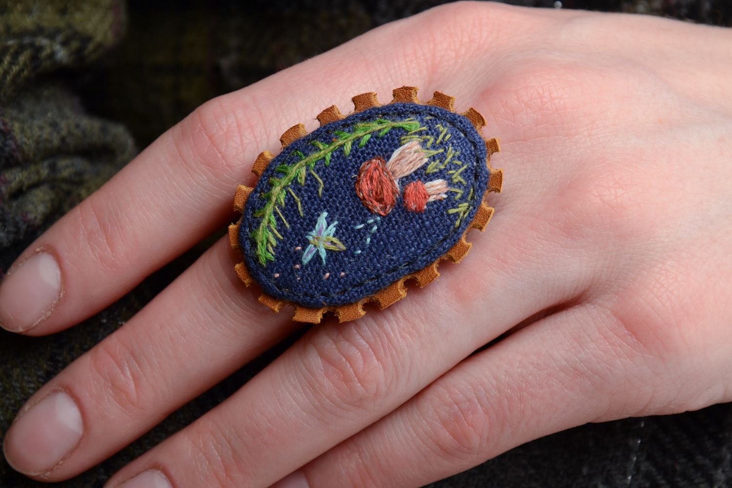 Designer ring with handmade embroidery photo 5