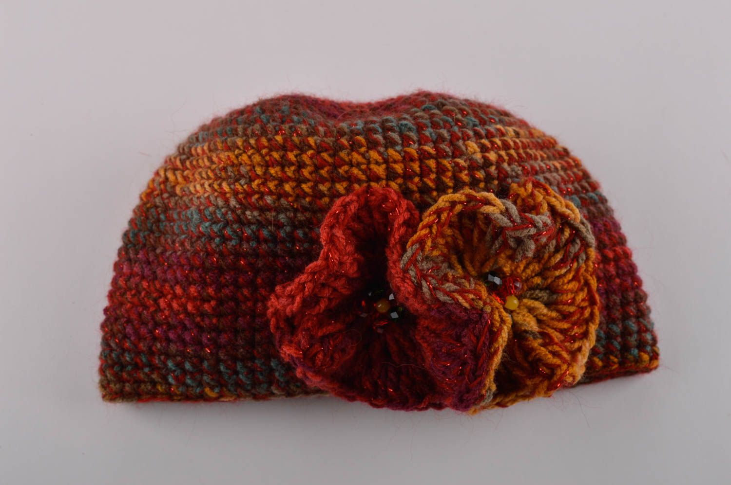 Gorro artesanal de hilos de lana con lúrex ropa para mujer regalo personalizado foto 5