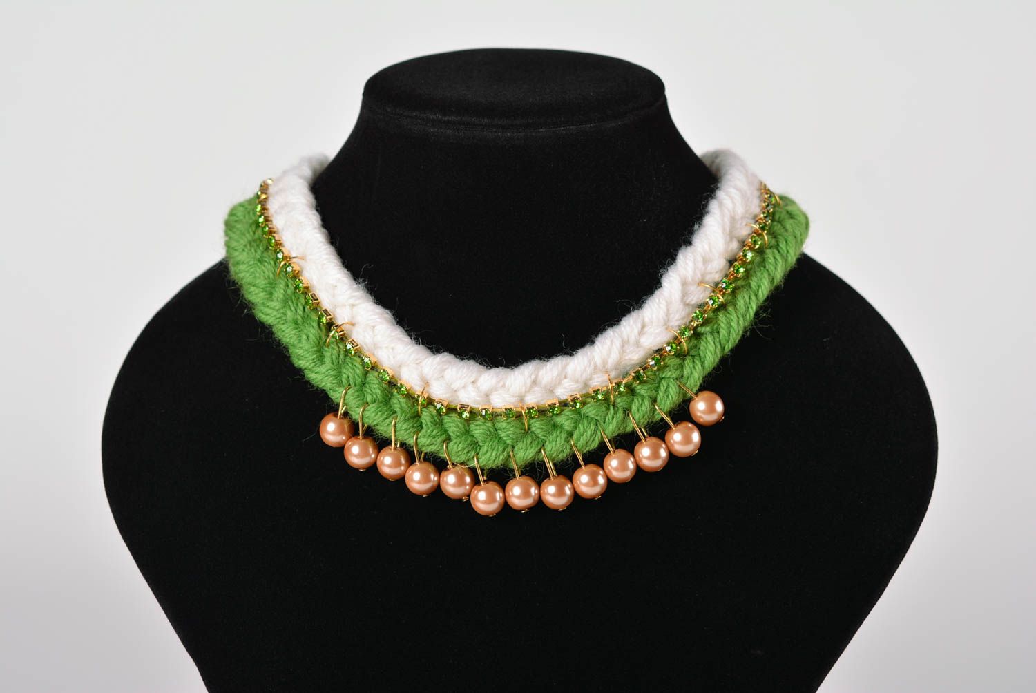 Modeschmuck Collier Halskette aus Stoff handgemachter Schmuck modisch stilvoll foto 1