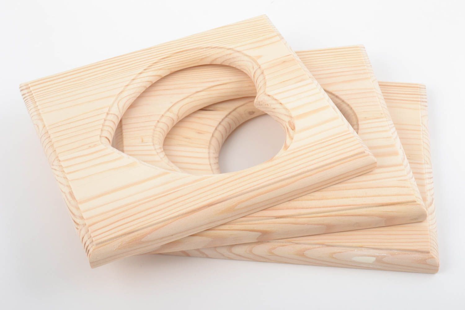 Schöne Rahmen aus Holz 3 Stück Rohlinge zum Bemalen oder für Decoupage handmade foto 4