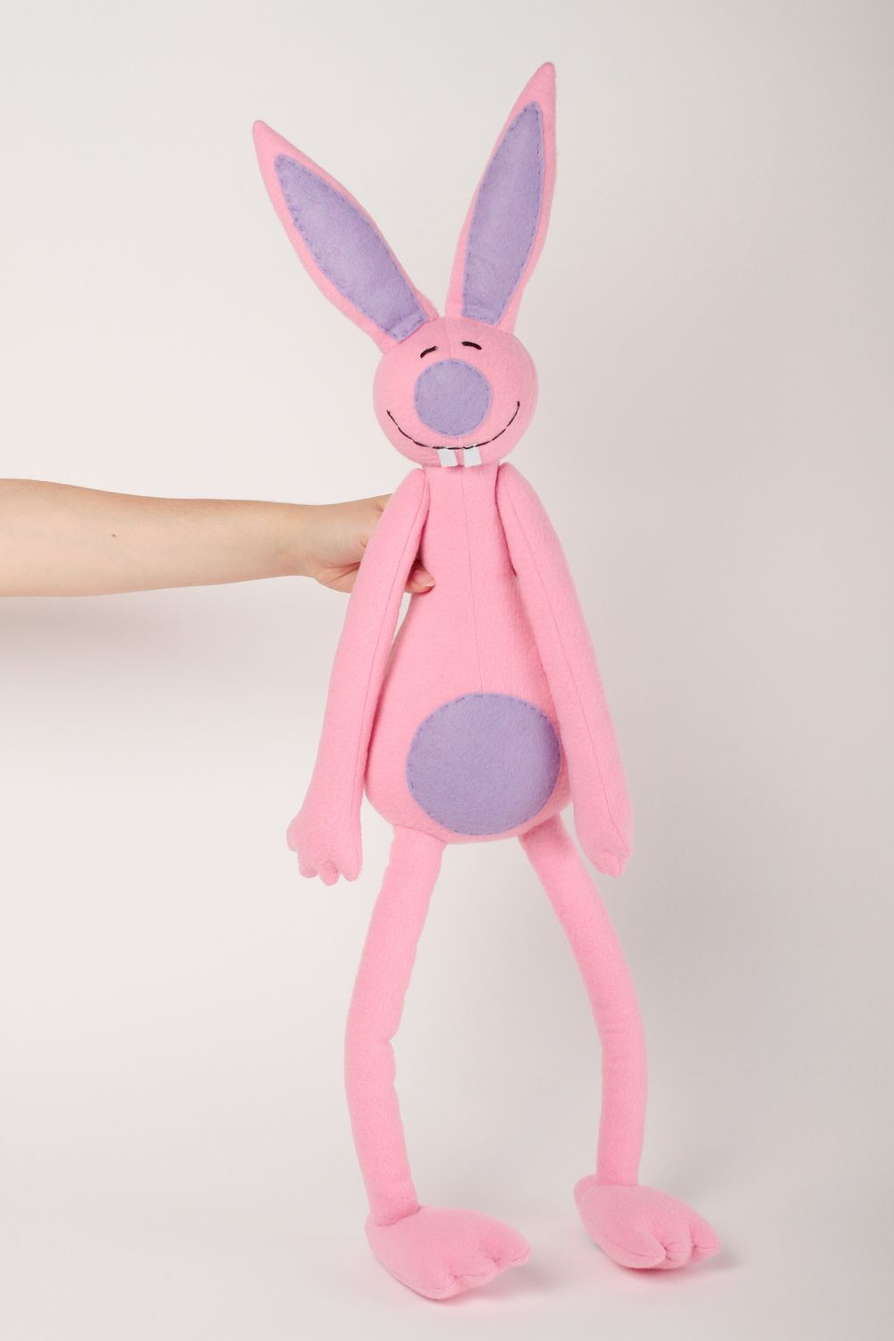Juguete de peluche artesanal muñeco para niños elemento decorativo conejo rosa foto 4