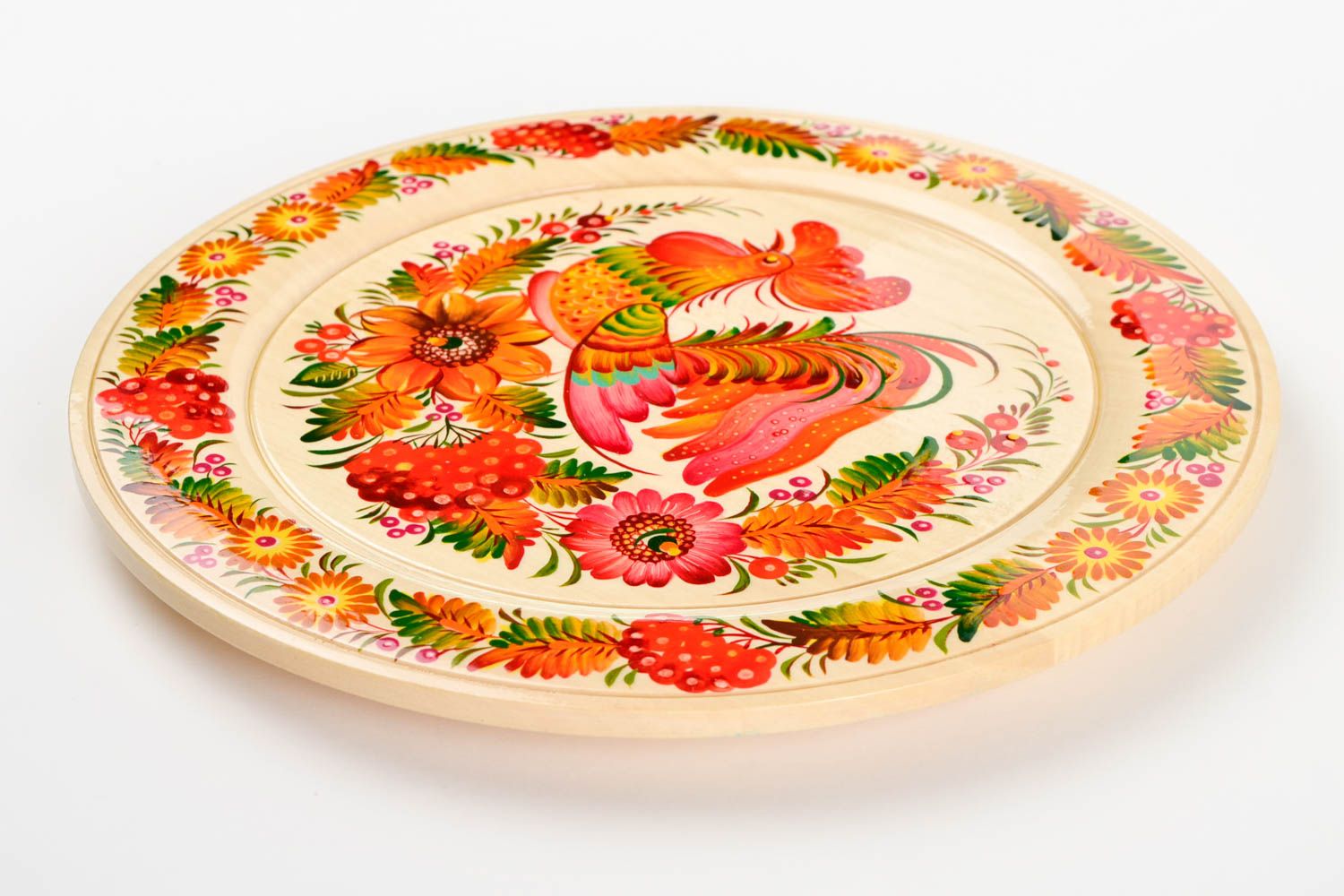 Декоративная тарелка ручной работы с петушком декор на стену изделие из дерева фото 3