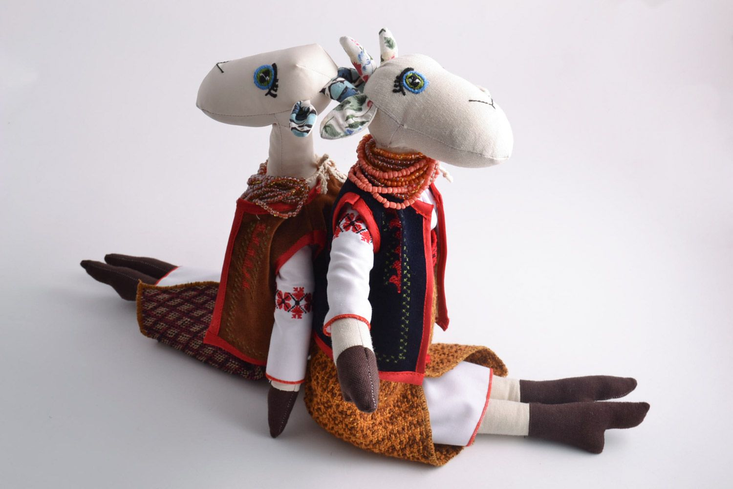 Set of 2 handmade interior fabric soft toys goats in ethnic Ukrainian clothes photo 4