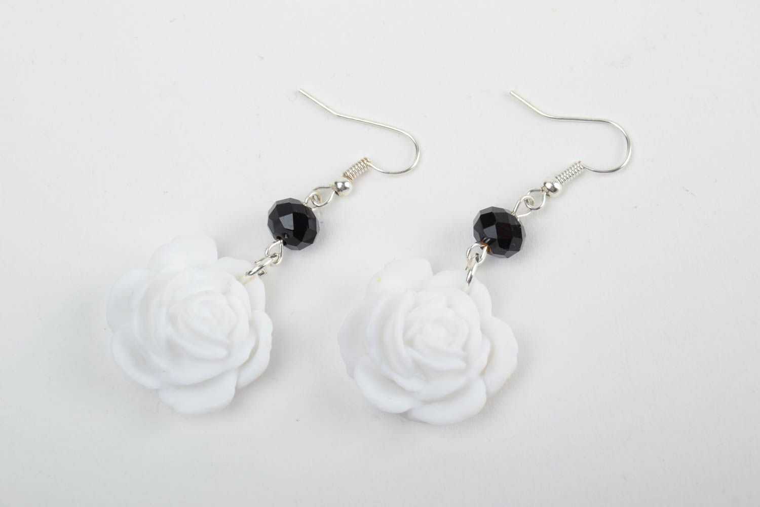 Handmade floral polymer clay dangling earrings white roses with black beads photo 3