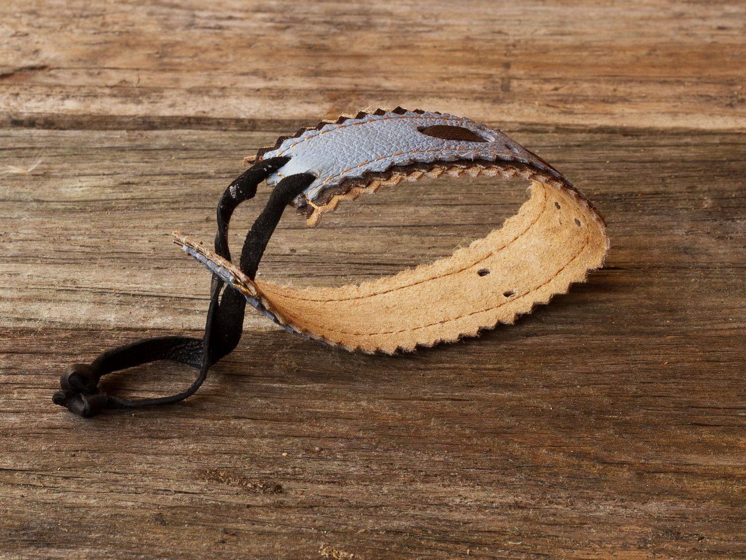Bracelet made ​​of leather and suede photo 4