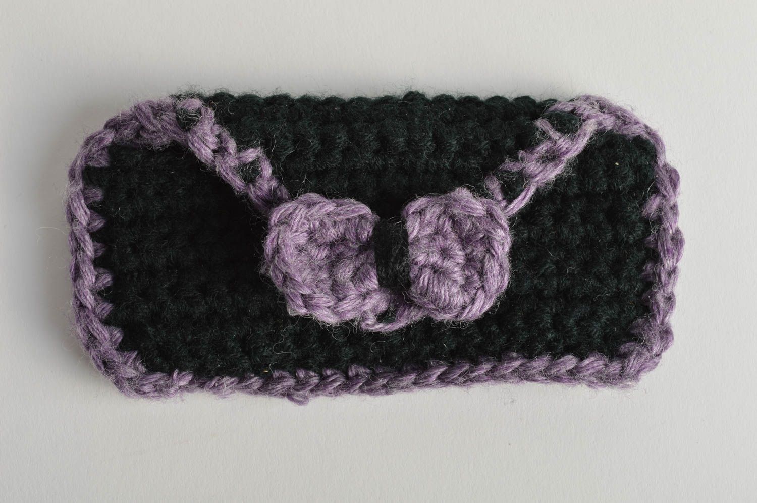 Black and lilac handmade designer crochet phone case with bow photo 2