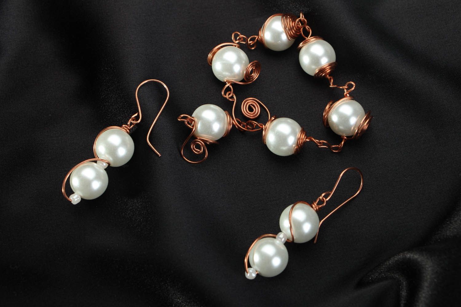 Parure de bijoux de perles et cuivre faite main photo 1