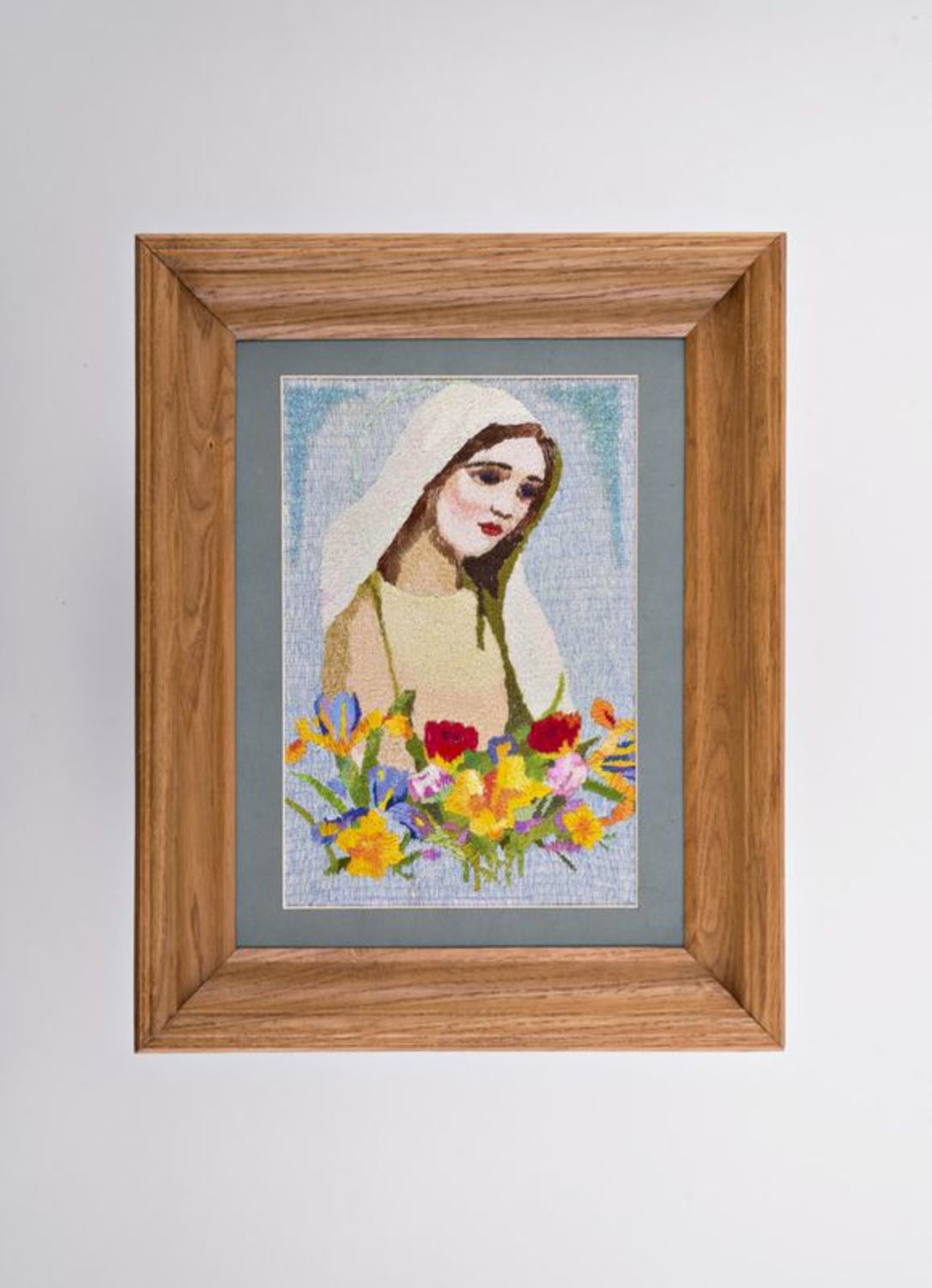 Tableau brodé Madonna aux fleurs photo 2