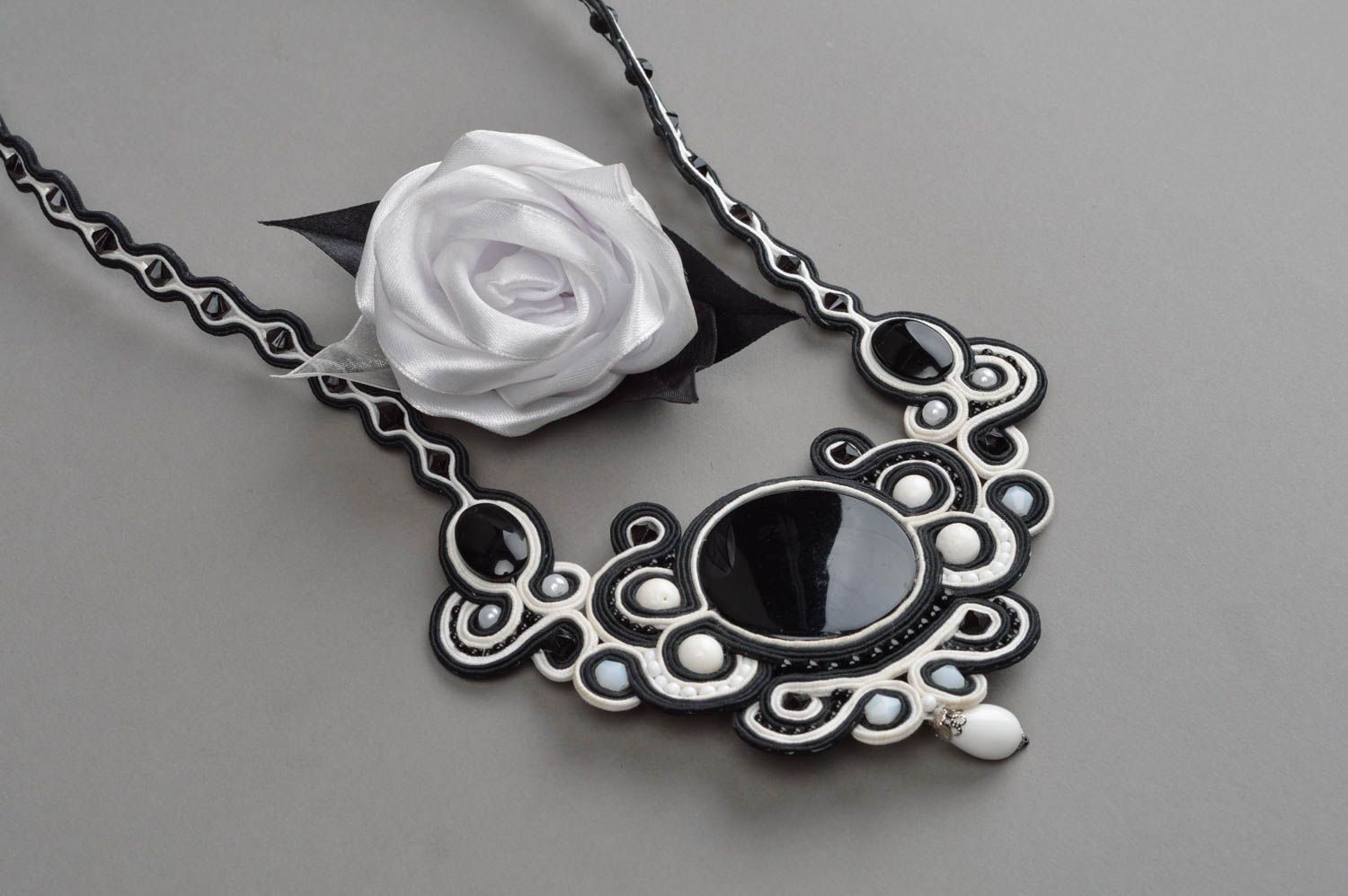 Set of soutache jewelry necklace and brooch handmade necklace stylish brooch photo 3