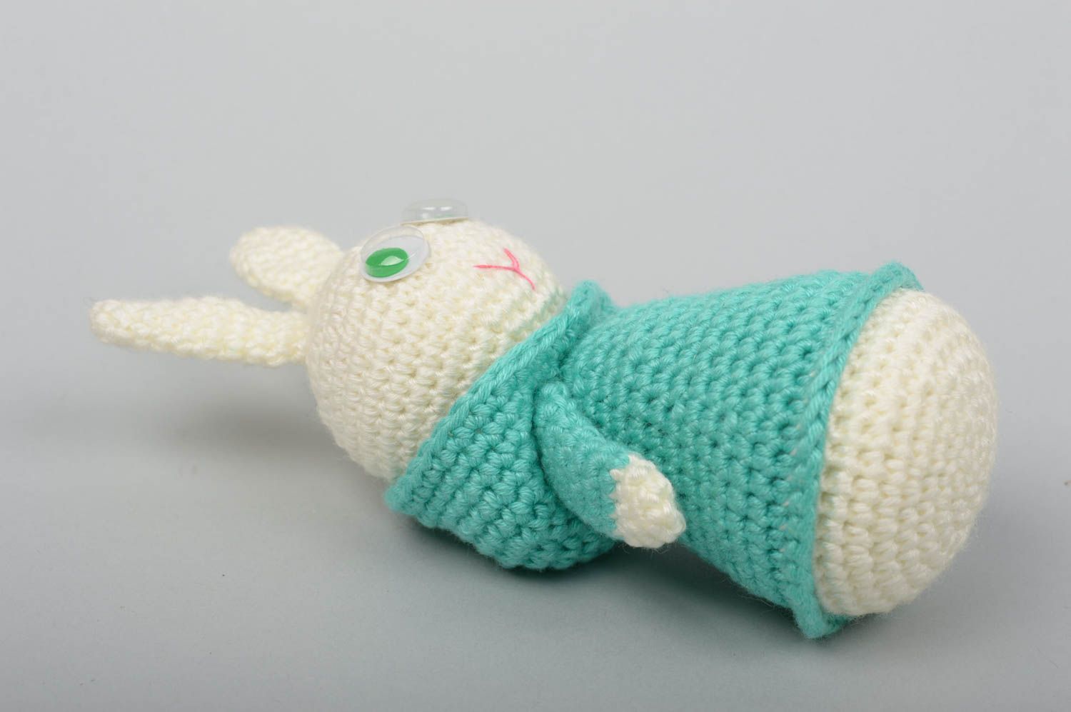 Jouet fait main Peluche lièvre Jouet enfant mignon tricoté au crochet coton photo 3