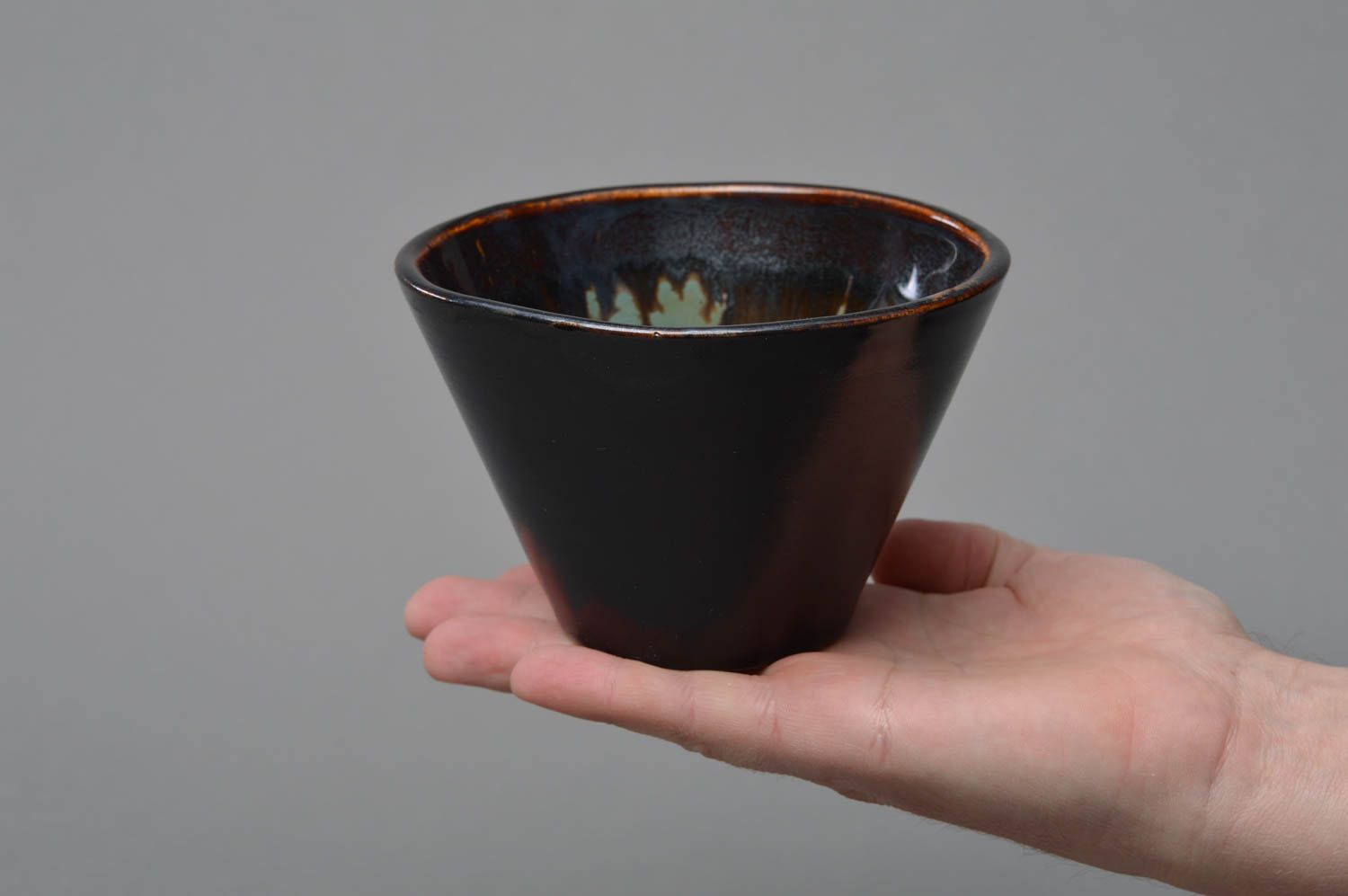 Bol noir en porcelaine fait main profond peint de glaçure style japonais  photo 4