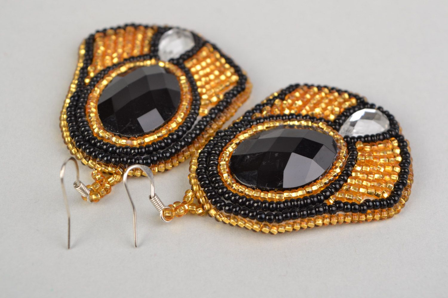 Handmade beaded massive dangling earrings black and golden Southern Night photo 4