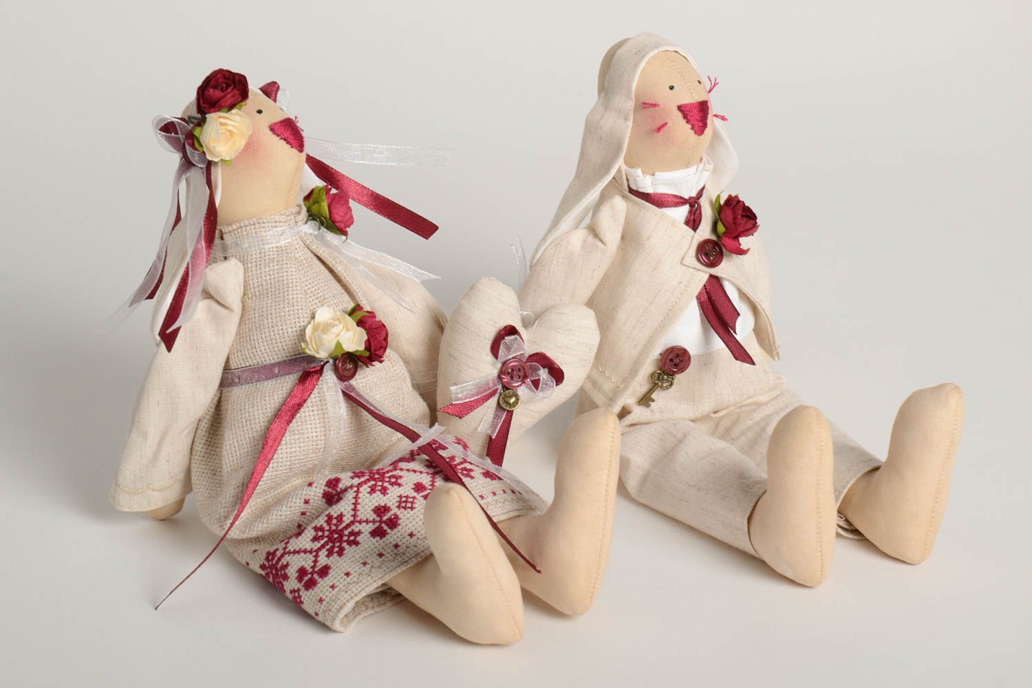 Куклы ручной работы куклы из ткани Влюбленные зайцы тряпичные куклы необычные фото 2