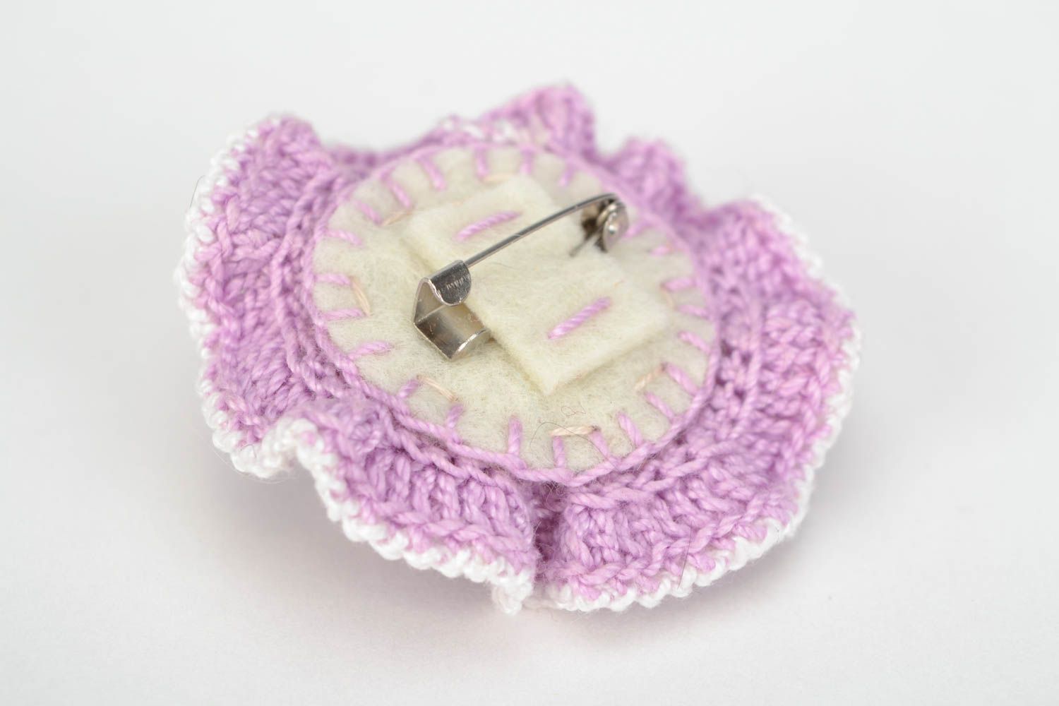 Handmade crochet cotton brooch in the shape of lilac flower photo 5