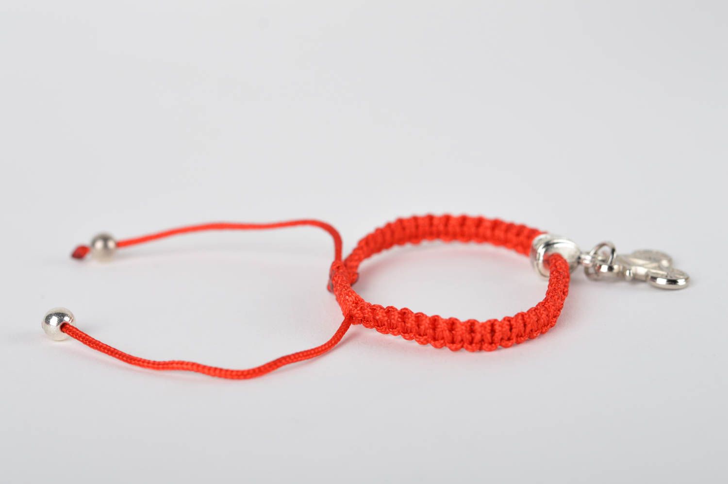 Stylish handmade wrist bracelet red textile bracelet fashion accessories photo 4