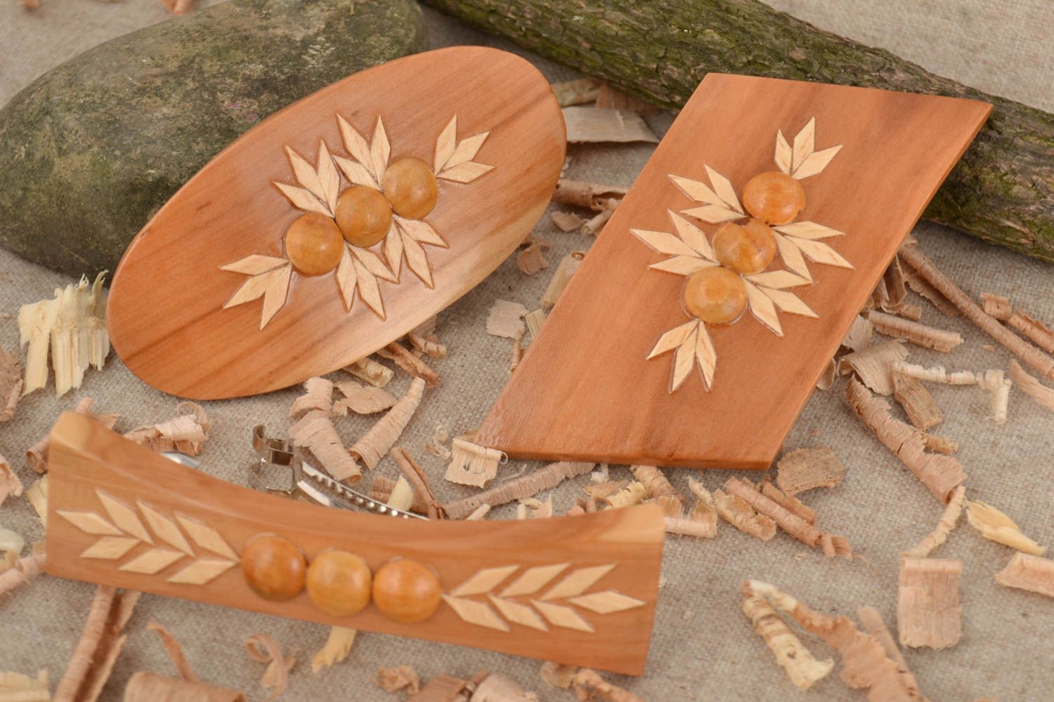 Head jewelry accessories Set of handmade women's light wooden hair clips 3 pieces of different shapes photo 1