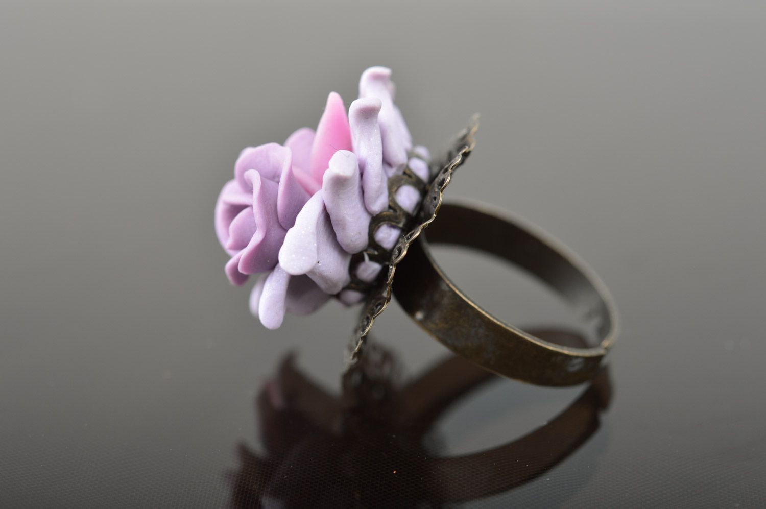 Перстень из полимерной глины с цветами с регулируемым размером ручной работы фото 2