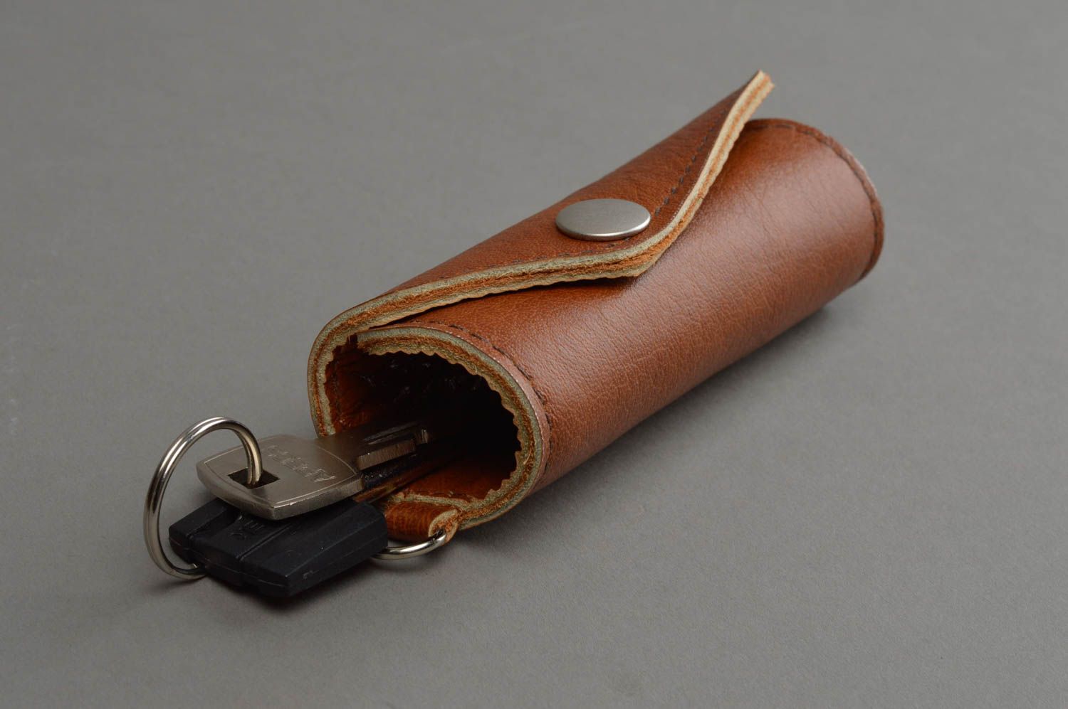 Beautiful handmade leather key case unusual key purse fashion leather accessory photo 1