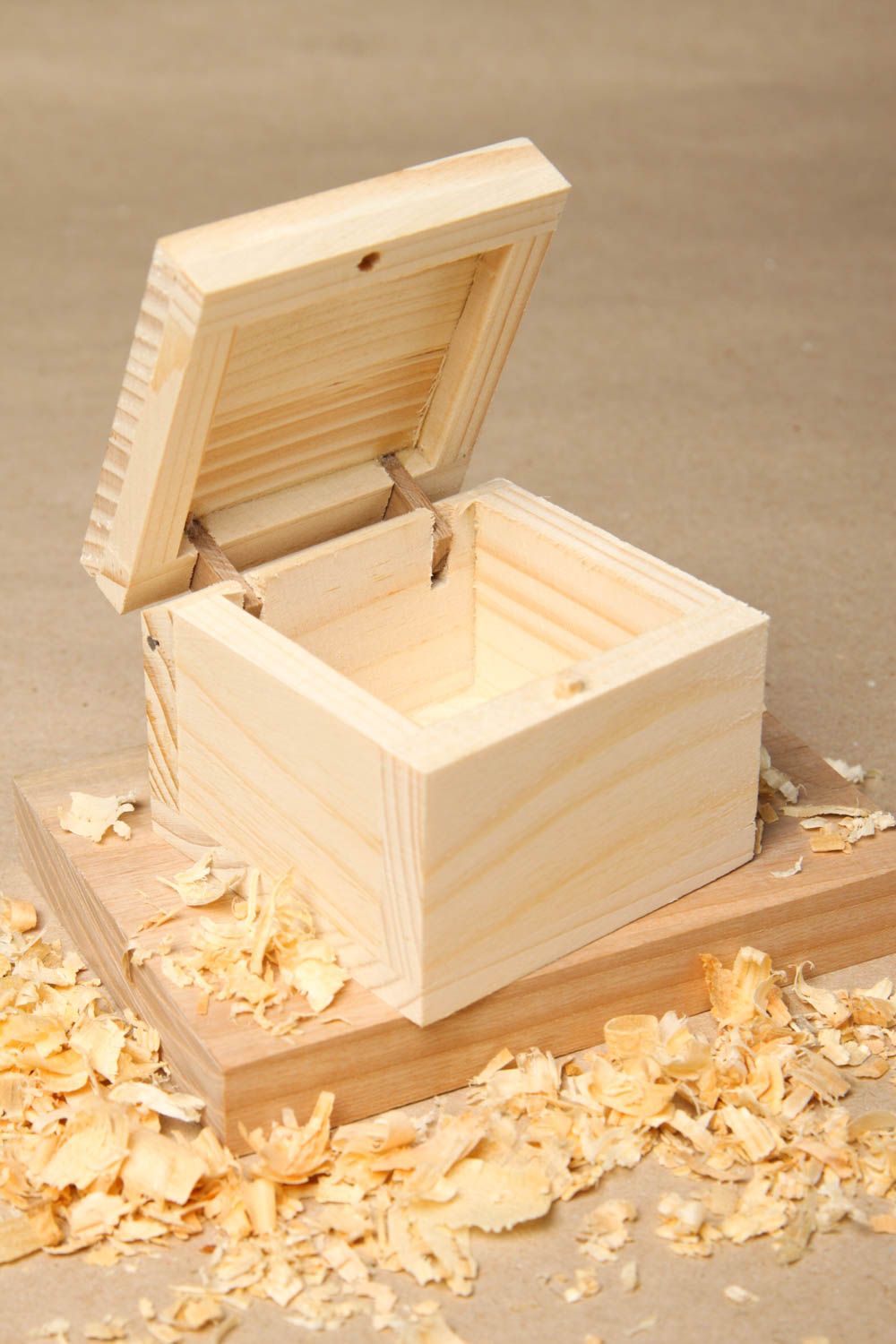 Boîte à bijoux faite main Coffret en bois à décorer carré Loisirs créatifs photo 1