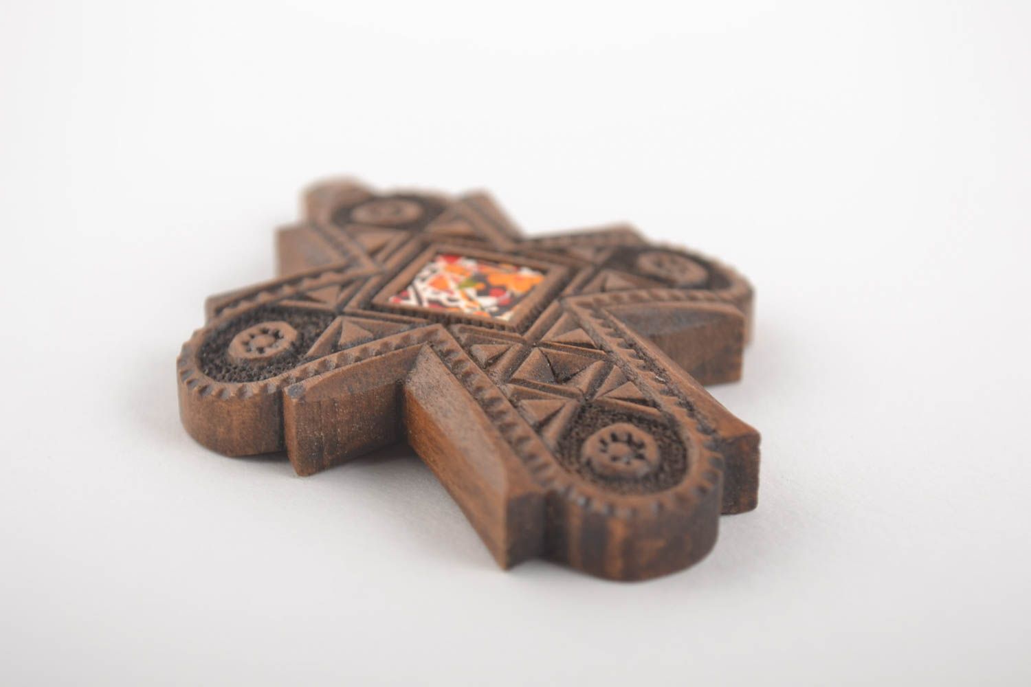 Schmuck Kettenanhänger handmade Kreuz aus Holz Holzkreuz Anhänger ausgefallen foto 5