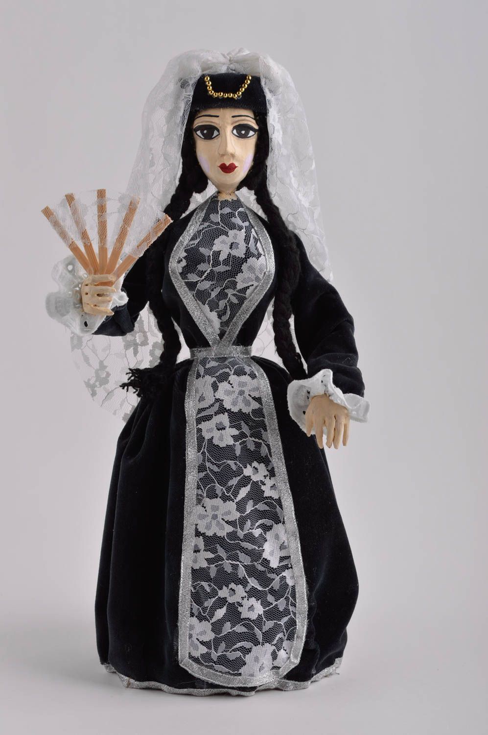 Авторская кукла ручной работы кукла для интерьера декоративная кукла из глины фото 2