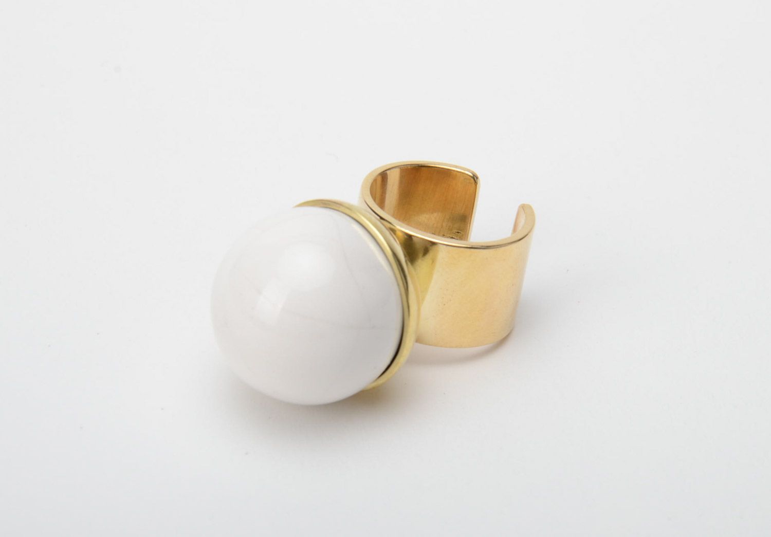 Magnificent handmade adjustable volume metal ring with white porcelain for women photo 4