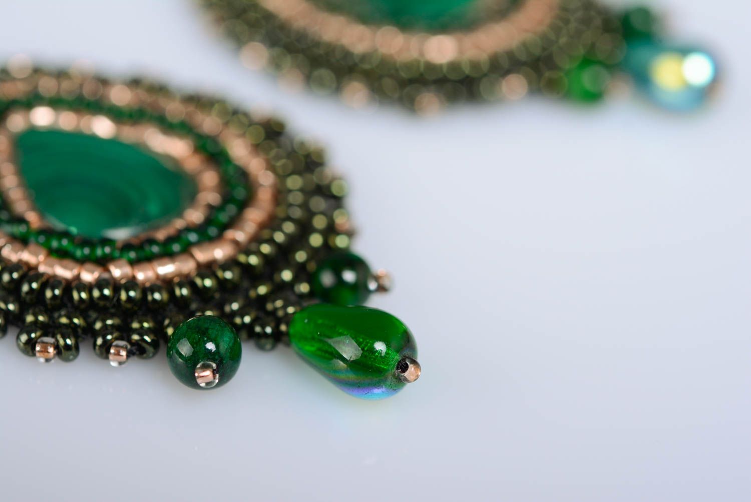 Boucles d'oreilles en perles de rocaille et malachite vertes faites main femme photo 5