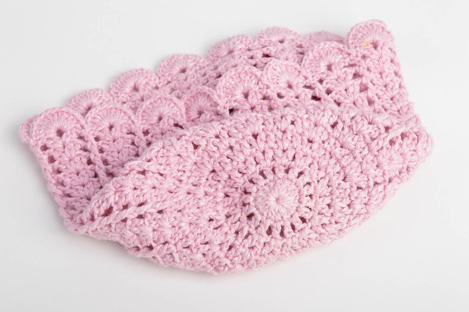 Bonnet tricot fait main Chapeau au crochet rose ajouré avec fleur Vêtement fille photo 4