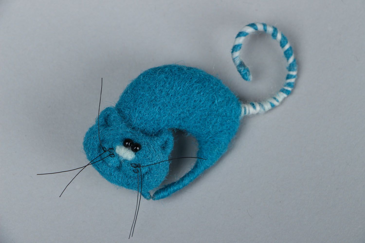 Felted brooch Cat photo 1