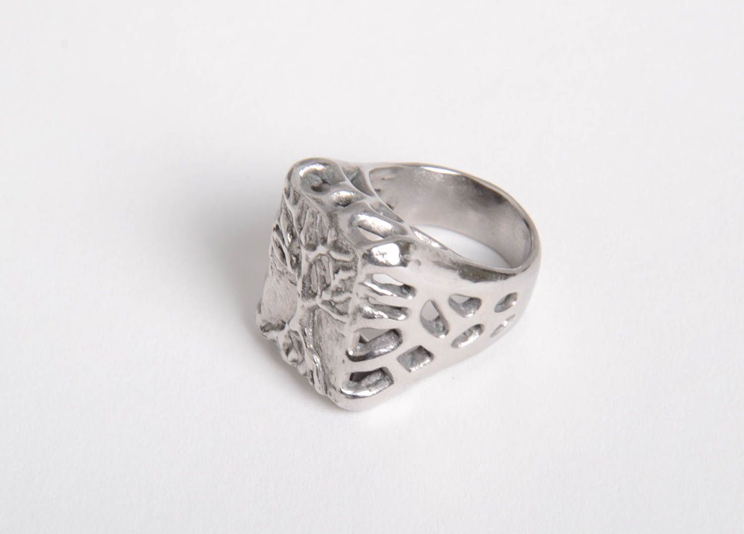 Ring aus Metall handgemachter Schmuck  Ring für Damen mit Bild vom Baum groß foto 4