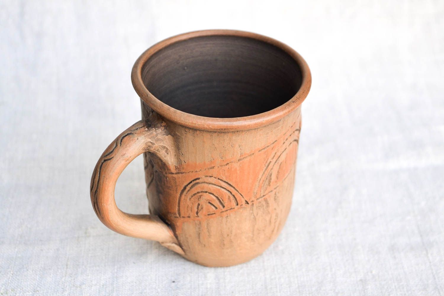 Tall 10 oz clay teacup with handle in orange and olive colors photo 4