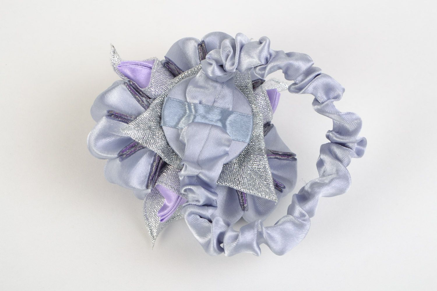 Handmade kanzashi flower hair tie of gray and lilac colors photo 4