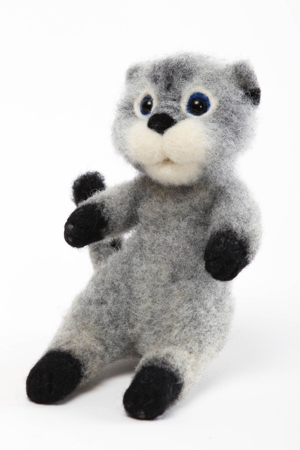  Игрушка ручной работы красивая интерьерная игрушка серый котенок мягкая игрушка фото 3